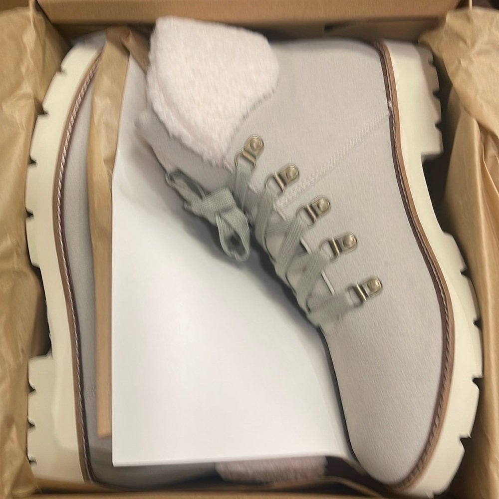 Grey boots